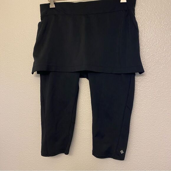 COLUMBIA Omni-wick Skort black capri leggings modest womans M - Picture 1 of 11